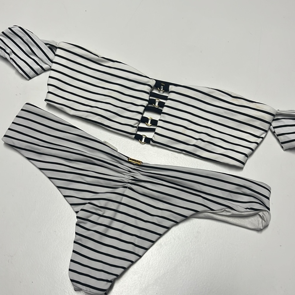 Beach bunny striped bikini L